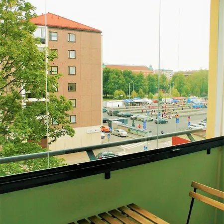 Kotimaailma - Tilava Parvekkeellinen Kodikas Kolmio - Pinninkatu Apartamento Tampere